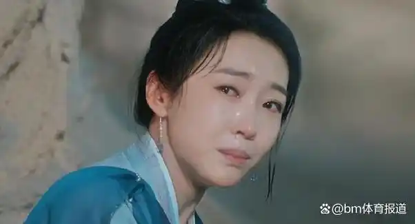 200年才出的美女却打了20年酱油曾黎不红的原因找到了