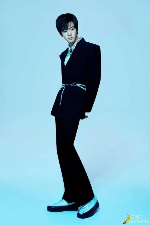 陈哲远×chicbanana:角色_手机搜狐网