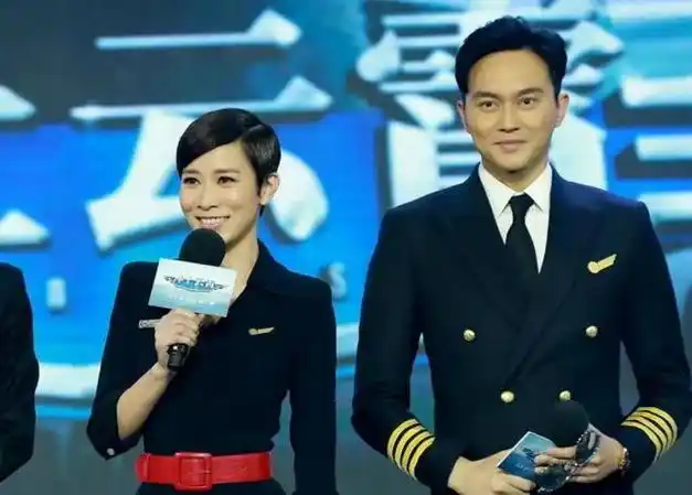 张智霖被带走后真实人设又遭曝光这一次世界不再对他宽容