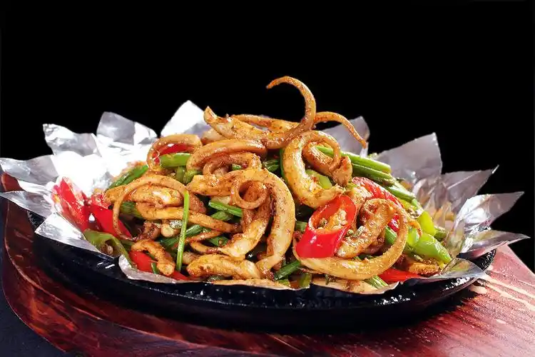 辣炒鱿鱼丝的家常做法 香辣可口的家常川菜菜谱