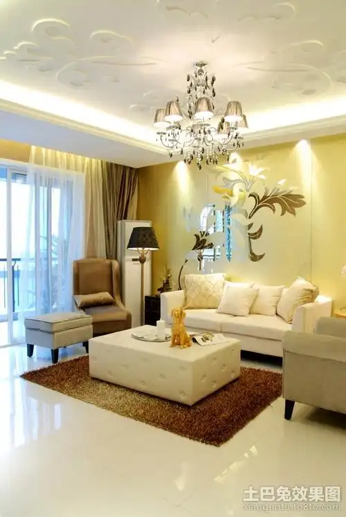 客厅天花板效果图