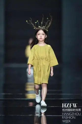 潮童星与nne&kiki;将艺术融入孩子的生活