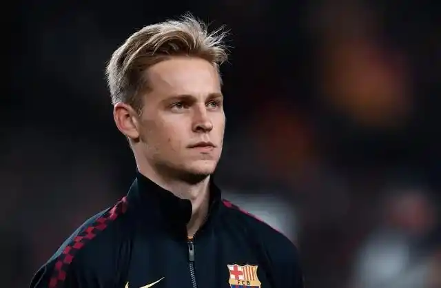 巴博体育德容合同涉及违规巴萨威胁采取法律行动要求恢复低薪旧合同