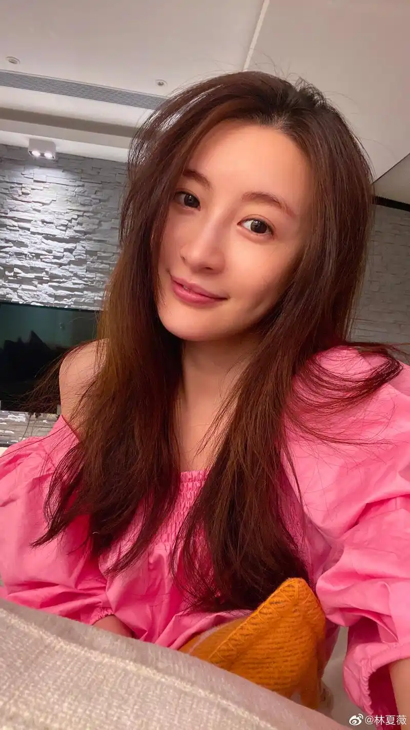 林夏薇的"饮水减肥美容大法",这几个时间点喝水,既美容又减肥