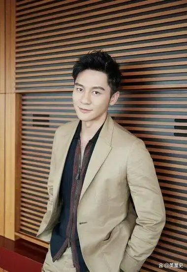 45岁年龄30岁身体!李晨体脂率惊人,保养秘籍曝光引网友围观