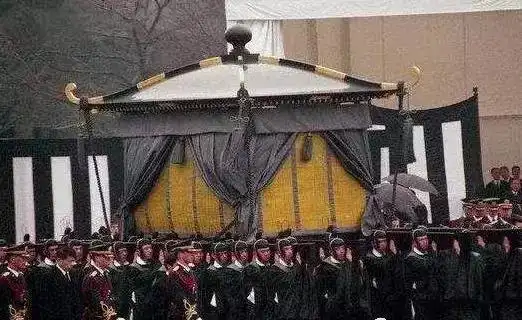 日本为什么不敢公开天皇陵墓,也不敢去考古?原因很简单