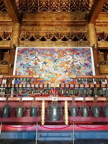 我所关注的,是享殿的梁架和内部装饰.