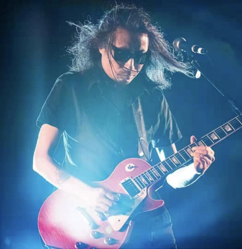 新裤子赵雷谢天笑二手玫瑰加盟2021新青年音乐节官宣