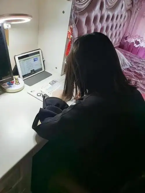 回顾网红鼻祖程琳曾称霸qq空间的非主流女神如今怎样了