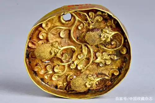 此金腰带的主体纹饰是缠枝荔枝纹,这是宋代官员腰带中常见的纹饰.