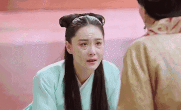 周杰伦何炅都捧过和张馨予同框居然被秒成渣