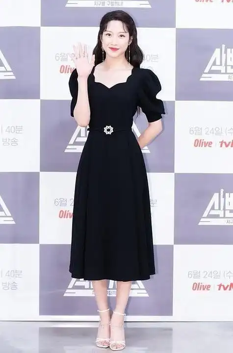 女神文佳煐身高(女神降临女主角文佳煐)(8)