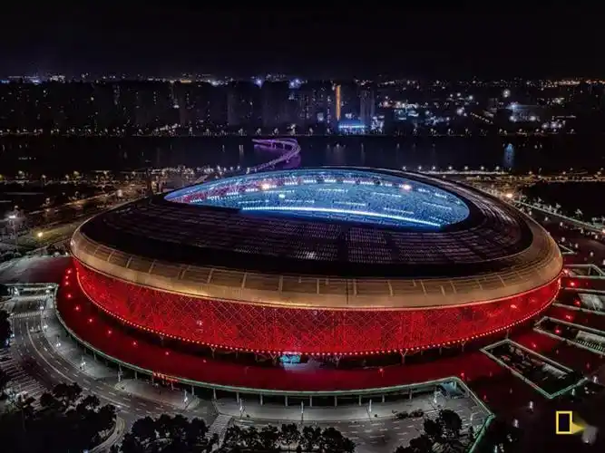 山西体育中心红灯笼体育馆