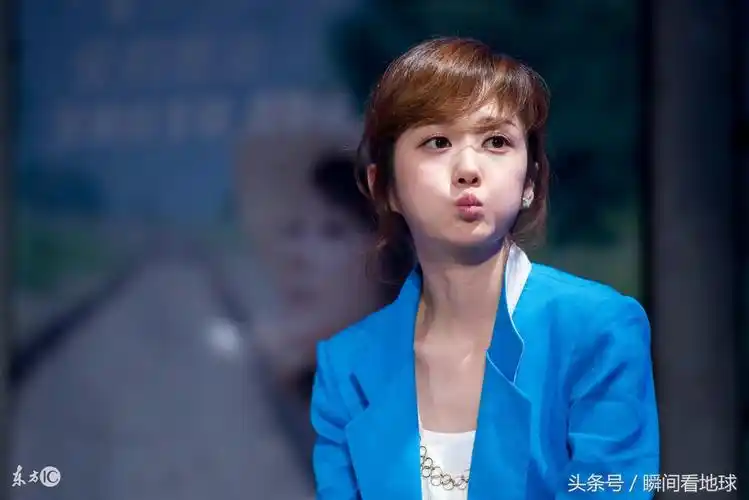 张娜拉笑容甜美让人喜欢她,36岁单身的她,过得挺好的!