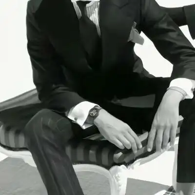 超绅士高级感爆棚的简约西装男头 不露脸儒雅绅士风的成熟头像男_男生