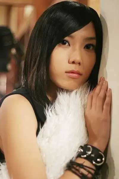 蔡芷纭emilycai的图片