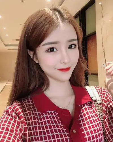 抖音美女陈安安图片抖音网红陈安安生活照写真