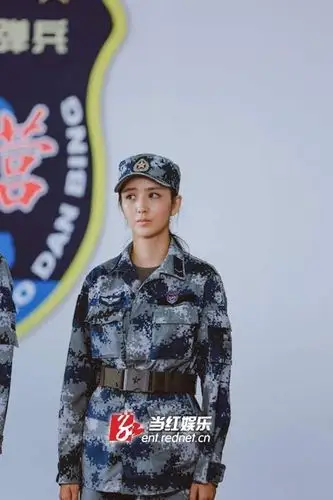 《真正男子汉2》杨幂再现神记忆 佟丽娅受罚落泪