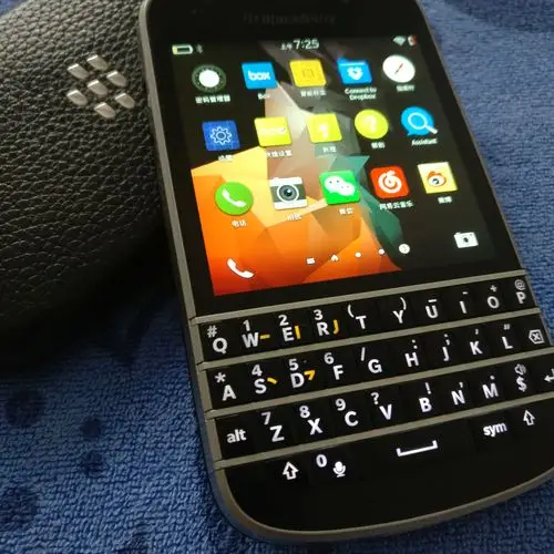 黑莓q10