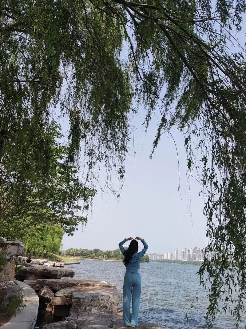 开封银沙滩 开封汴西湖银沙滩 不要门票 免费春游好去处 约上姐妹,先