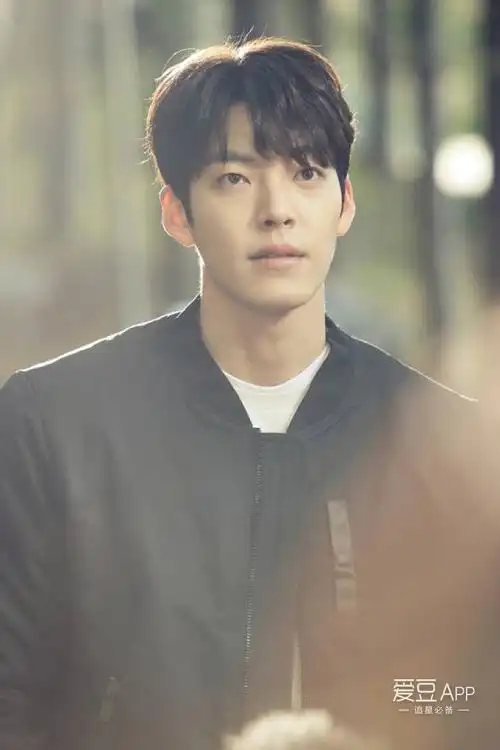 金宇彬分享160806前方高能惊喜不断一大波帅气鱼饼出没