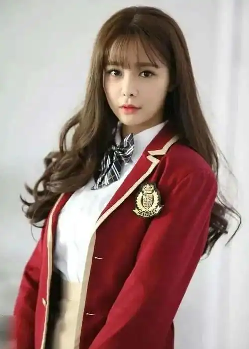 甜美可爱的沈梦辰,惊艳迷人,温婉秀丽的写真照!__财经头条