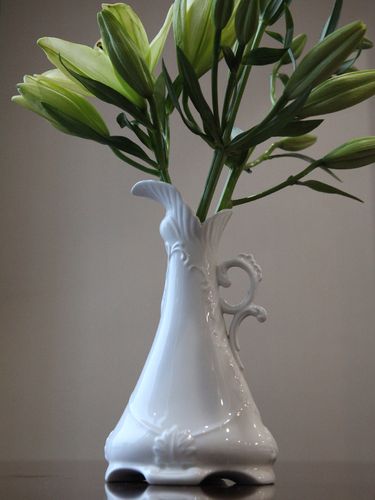 胖兔美家美单复古陶瓷独特造型设计花瓶冷水壶细口径