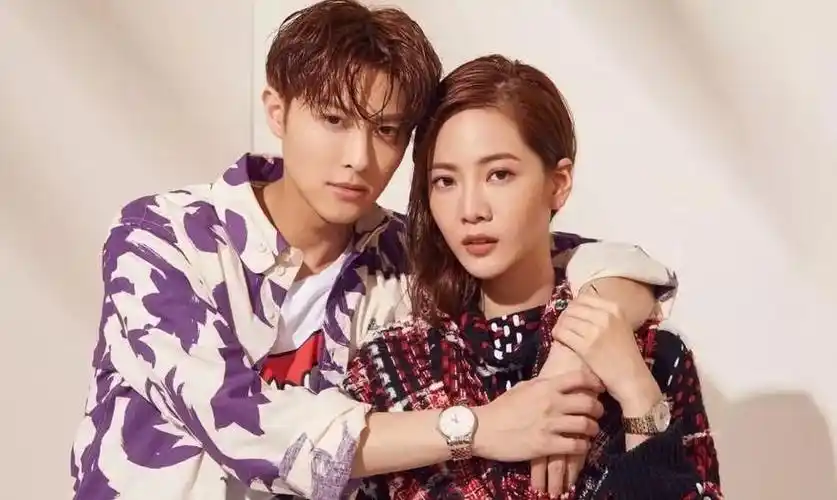 唱着樱花草的曾之乔结婚了老公原来是飞轮海里老好人的他