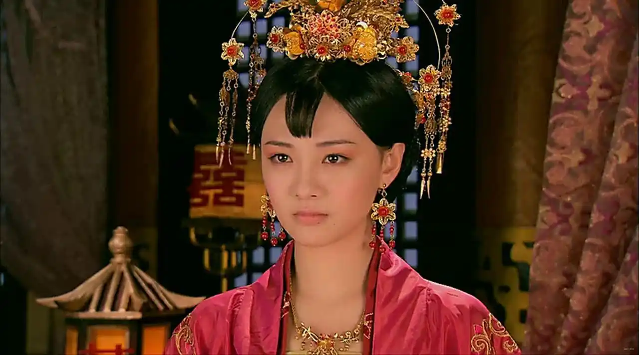 郑爽在《太平公主秘史》剧照,这样充满灵气的爽妹子你喜欢吗?