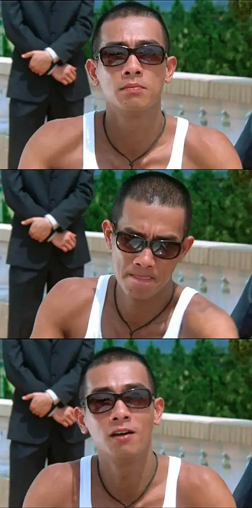 小时候入坑陈小春真是因为觉得他特别帅现在再看年轻的他还是觉得脸部