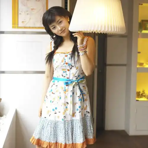 资料图片韩国美女明星南相美精彩写真10