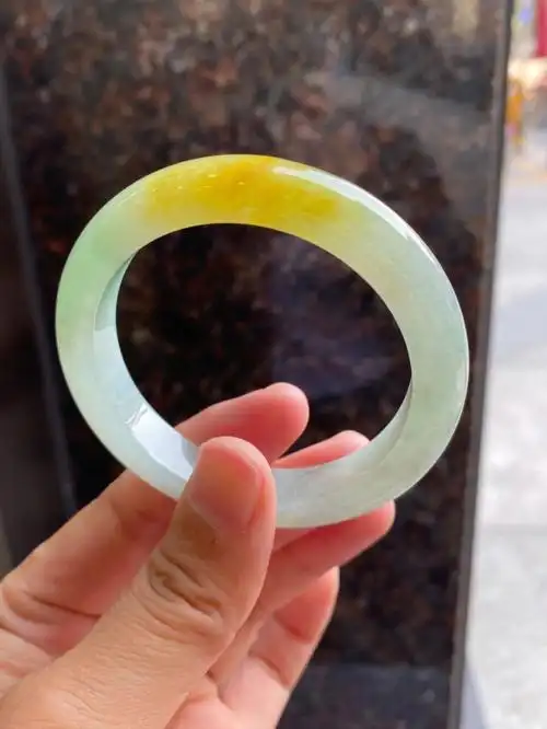 工厂价清6015这只黄加绿颜色好,但圈口太小了7351.