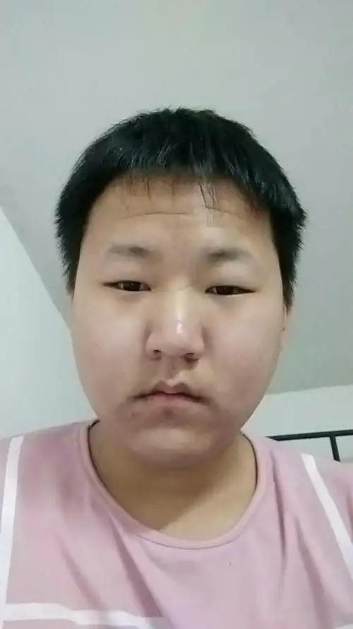 追问 头发要留到什么样子去剪好呢