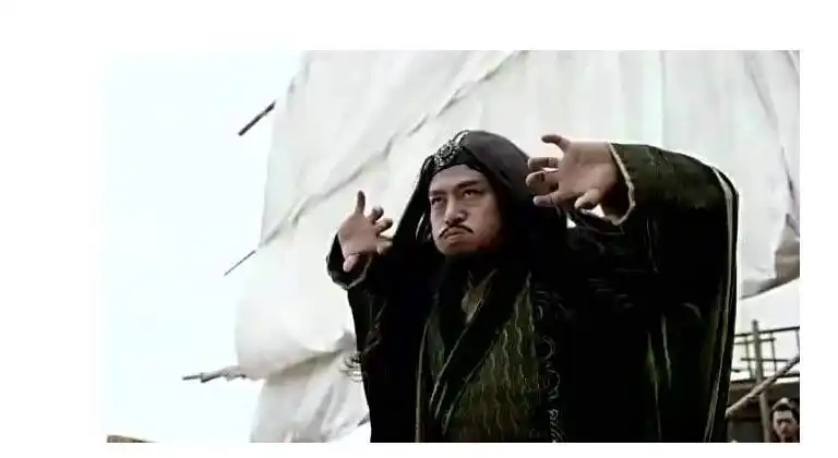 欧阳锋的蛤蟆功这么厉害杨过在英雄大会上却不用原因有点意外