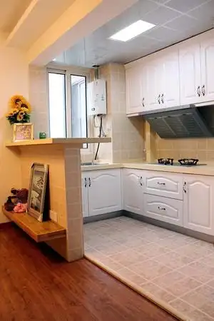 两居室现代简约厨房装修实景图片欣赏-90平米房子厨餐隔断装修效果图