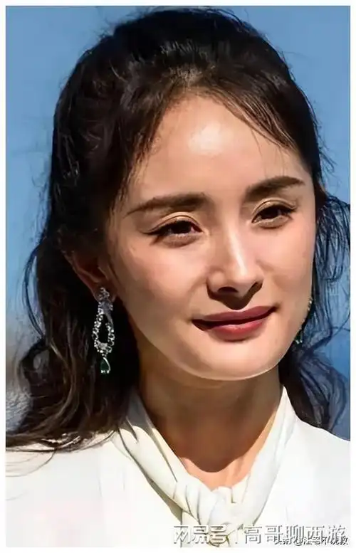 "素颜无人识"的6位女星,带妆个个貌美如花,卸妆:大姐你是谁