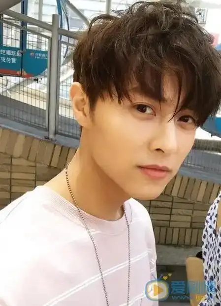 上学的时候是棒棒堂王子迷  超 - 抖音