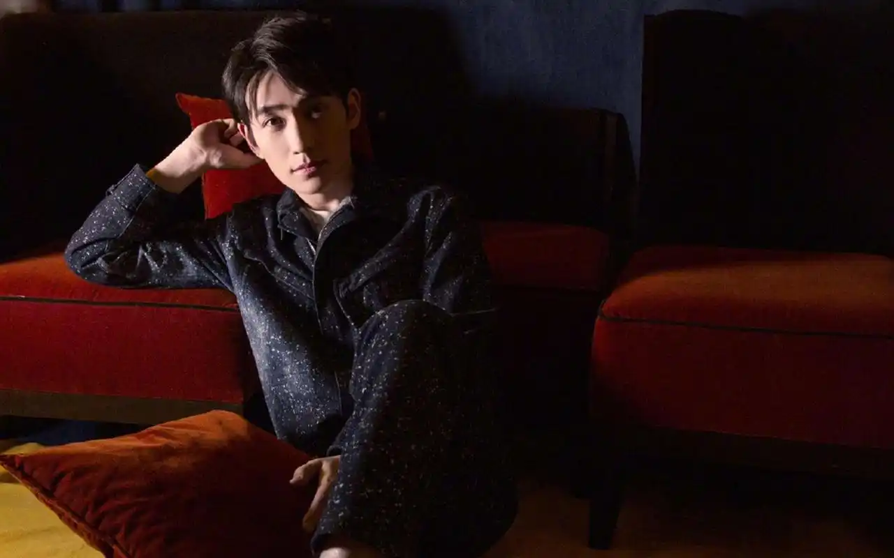 朱一龙魅力写真图片桌面壁纸