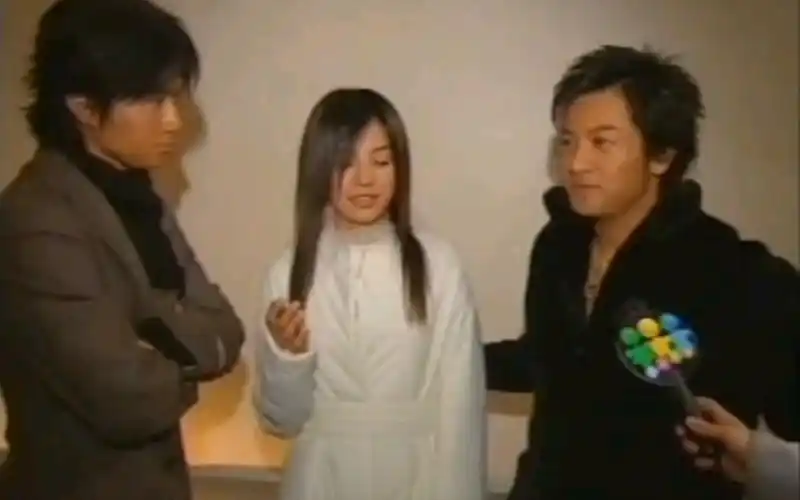 2001年《情深深雨蒙蒙》新年演唱会:赵薇,古巨基,苏有朋后台花絮