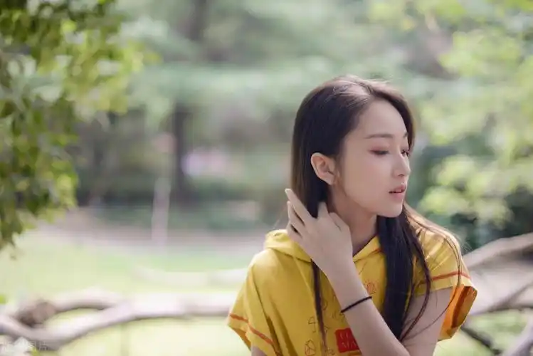 关于30岁女人的心情说说(远嫁的女人的心情说说)_晶羽文学网