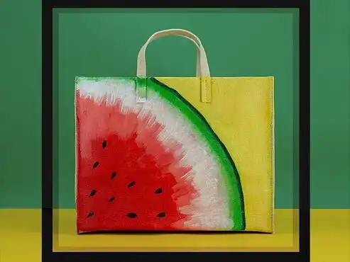 动手制作一个彩绘手绘包包