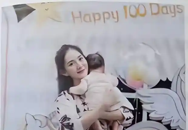 谢娜出书记录怀三胎心路历程女儿小咘芽百天照曝光