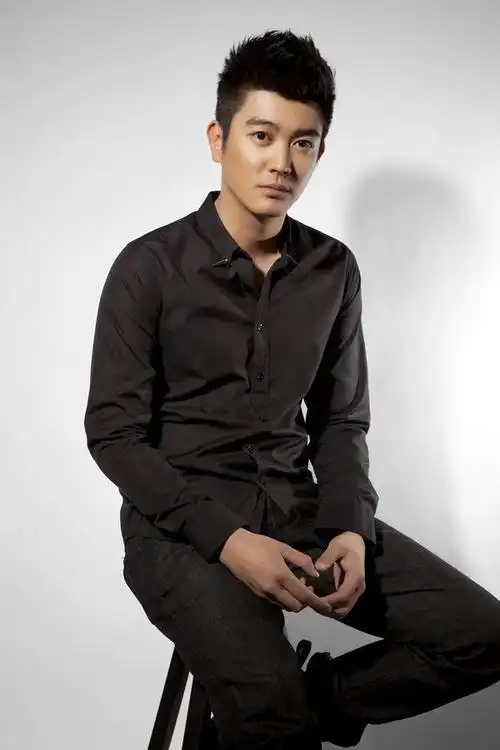 七夕霍思燕与杜江晒合照钻戒好耀眼网友嗯哼已哭晕在厕所