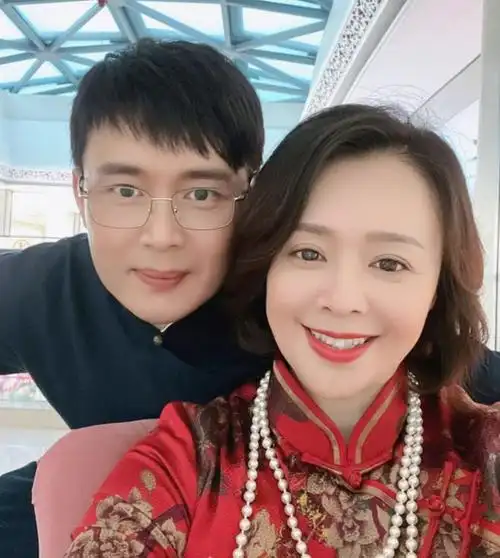 演技好,出道23年不温不火,有好老公和帅儿子已知足|李晔|何琳|胡军