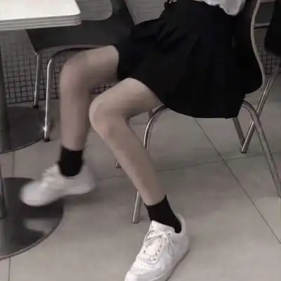 下半身好看的女生部位头像