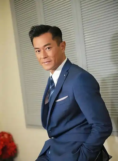 古天乐近期接受媒体采访!两眼吊睛目露凶相,医美过重惹粉丝不爽