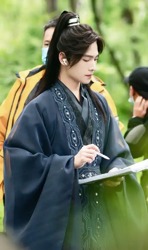 且试天下定妆##杨洋古装高马尾造型