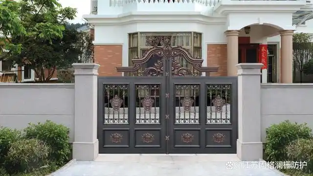 你知道铝艺围墙庭院大门的风格有哪些特色吗?