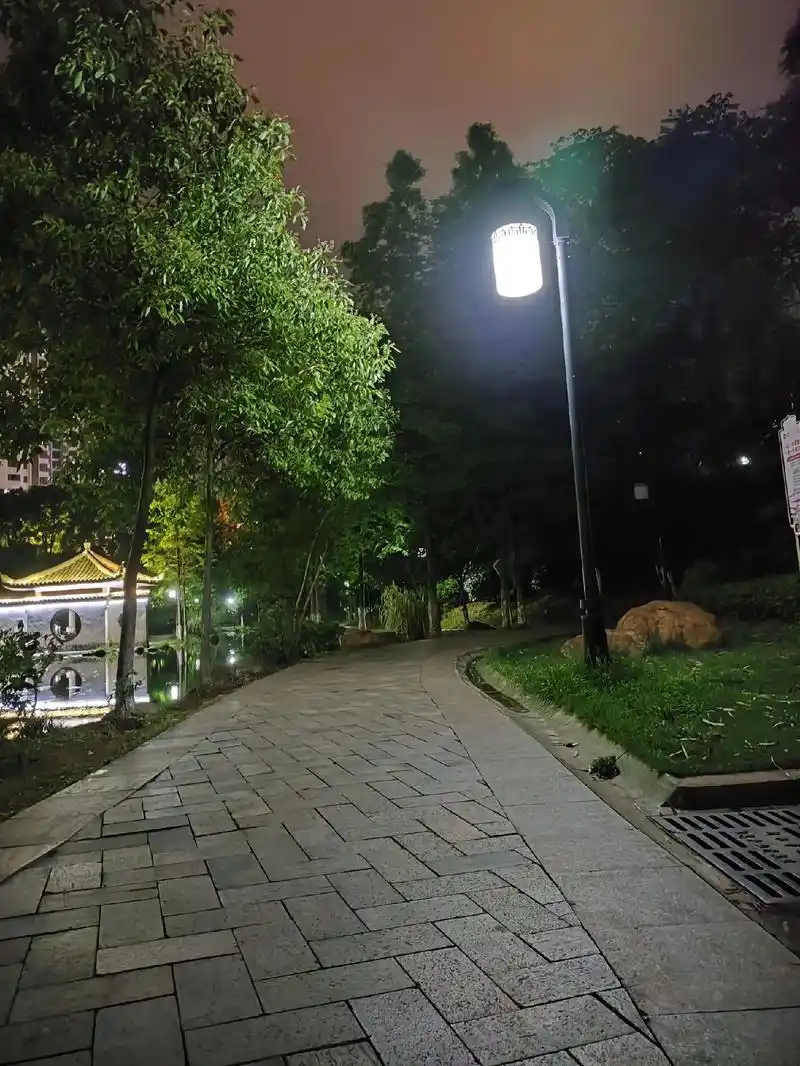 晚风夜景.#散步随拍 #感受大自然的气息和美景 晚上,城市的 - 抖音