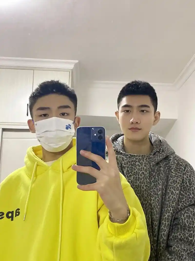 不管你是直的 还是弯的 你永远是我最好的朋友@蒋丞选手 #0 - 抖音